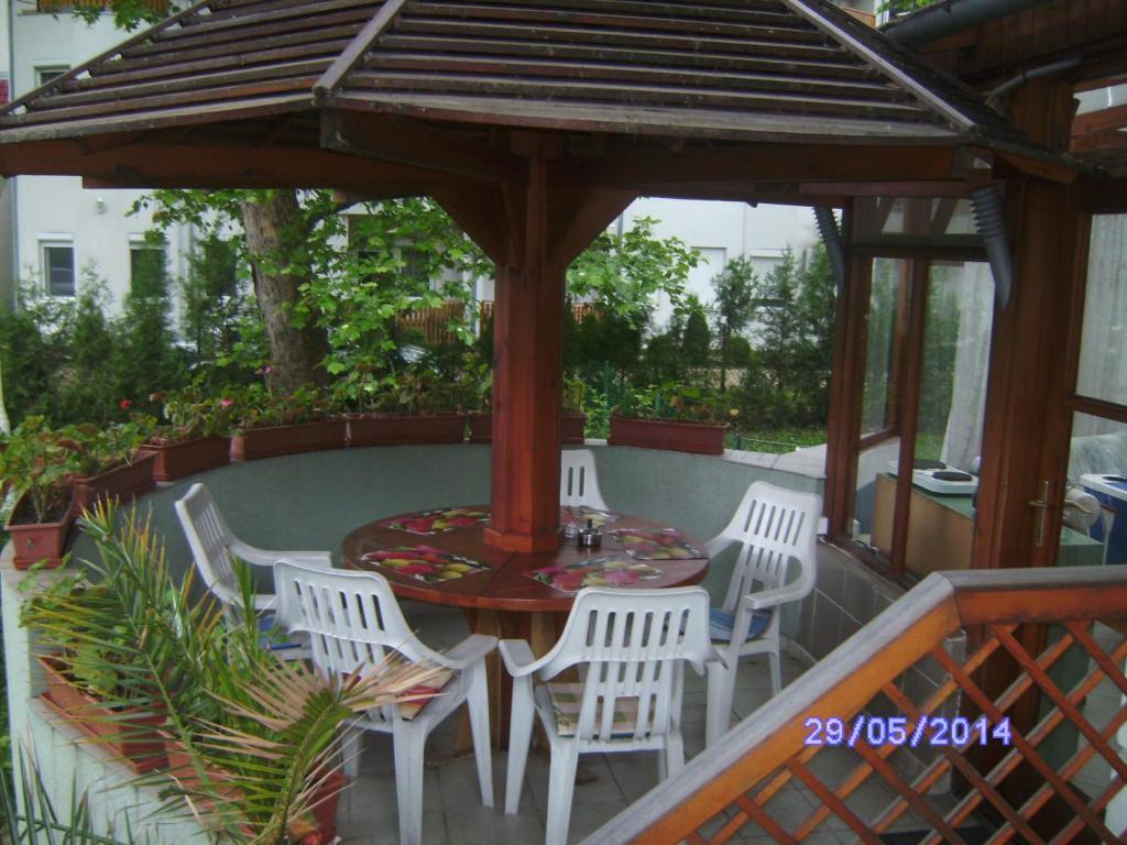 Szemesi Villa บาลาตอนซาร์โซ ห้อง รูปภาพ
